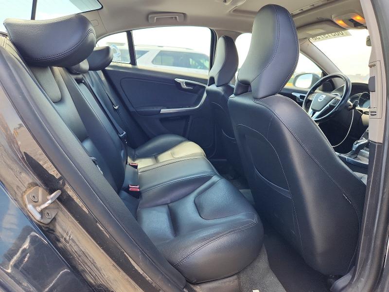 Photo 10 from auction – 2015 VOLVO S60 with VIN YV1612TK5F1351578