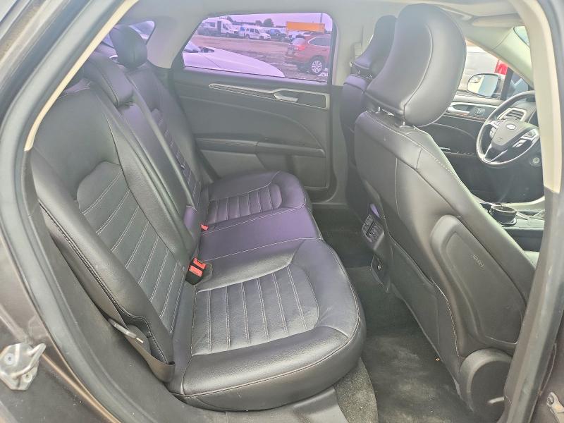 Photo 10 from auction – 2016 FORD FUSION with VIN 3FA6P0HD9GR332208