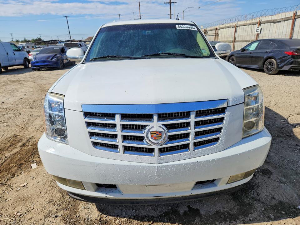 Photo 5 from auction – 2012 CADILLAC ESCALADE with VIN 1GYS4EEJ4CR260391