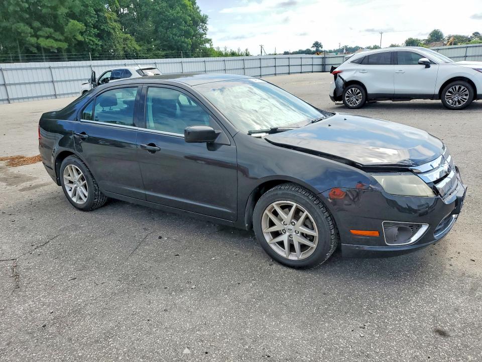 Photo 4 from auction – 2012 FORD FUSION with VIN 3FAHP0JG2CR372234