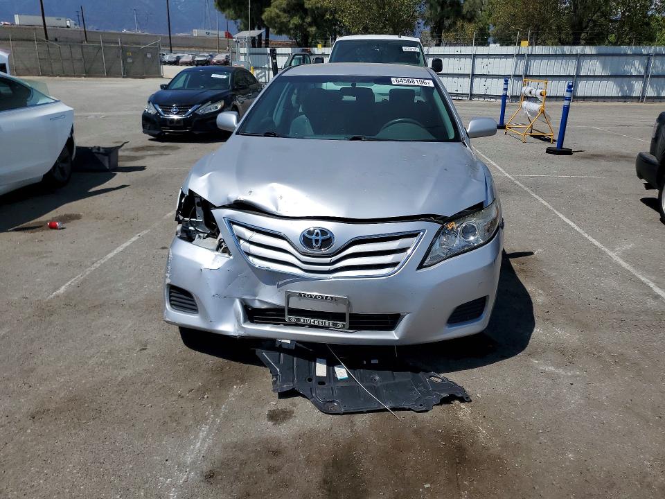 Photo 5 from auction – 2011 TOYOTA CAMRY with VIN 4T4BF3EK5BR160665