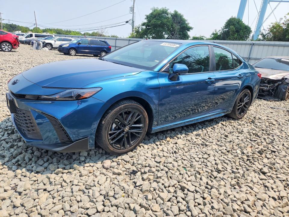 TOYOTA CAMRY 2025 with VIN 4T1DBADK4SU018120 - Photo from auction