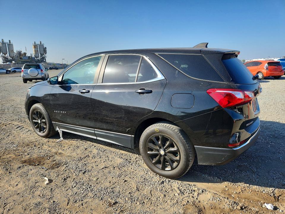 Photo 2 from auction – 2021 CHEVROLET EQUINOX with VIN 2GNAXKEVXM6135197