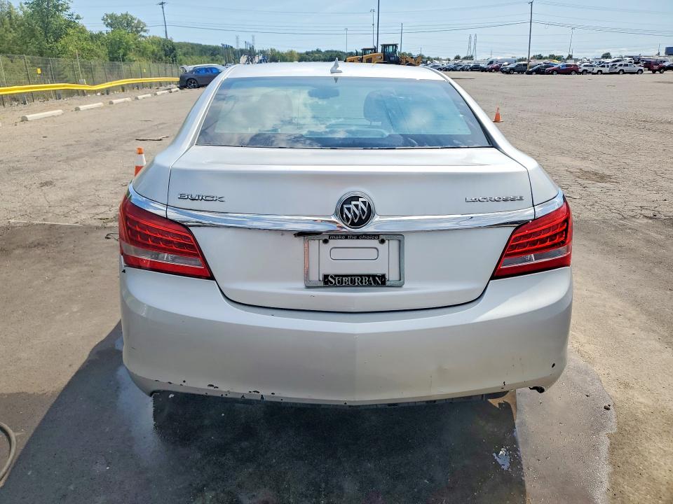 Photo 6 from auction – 2014 BUICK LACROSSE with VIN 1G4GA5GR1EF122721