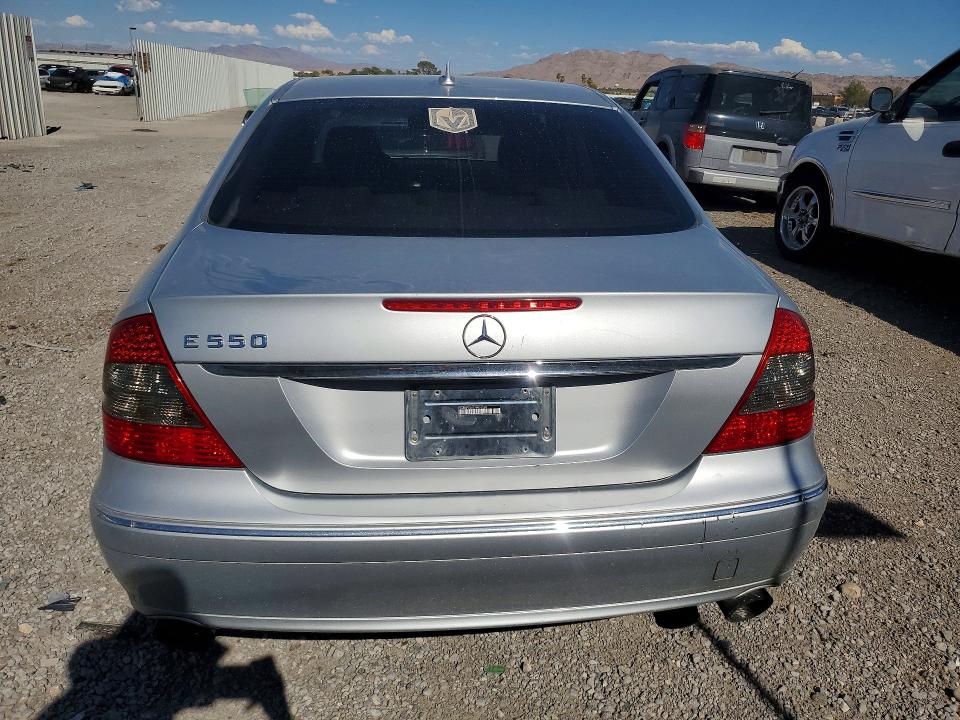 Photo 6 from auction – 2007 MERCEDES-BENZ E with VIN WDBUF72X37B051069