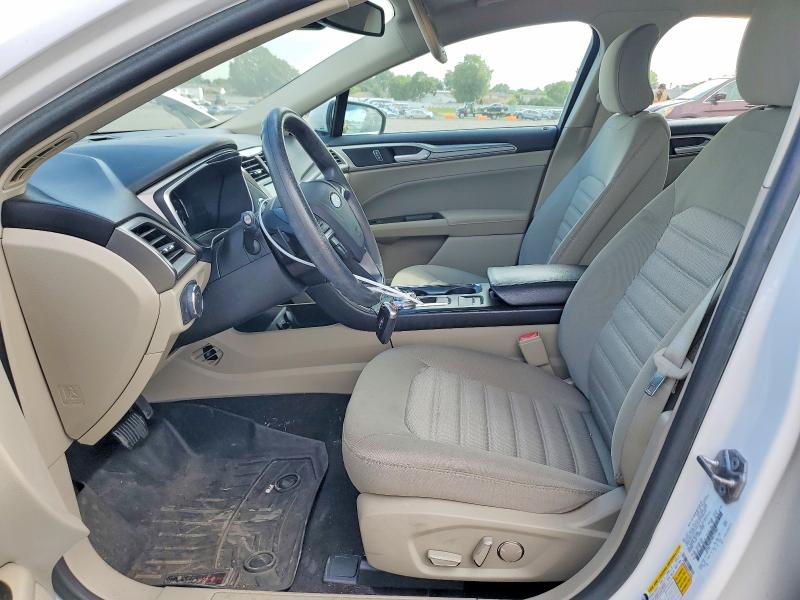Photo 7 from auction – 2019 FORD FUSION with VIN 3FA6P0HD5KR145802