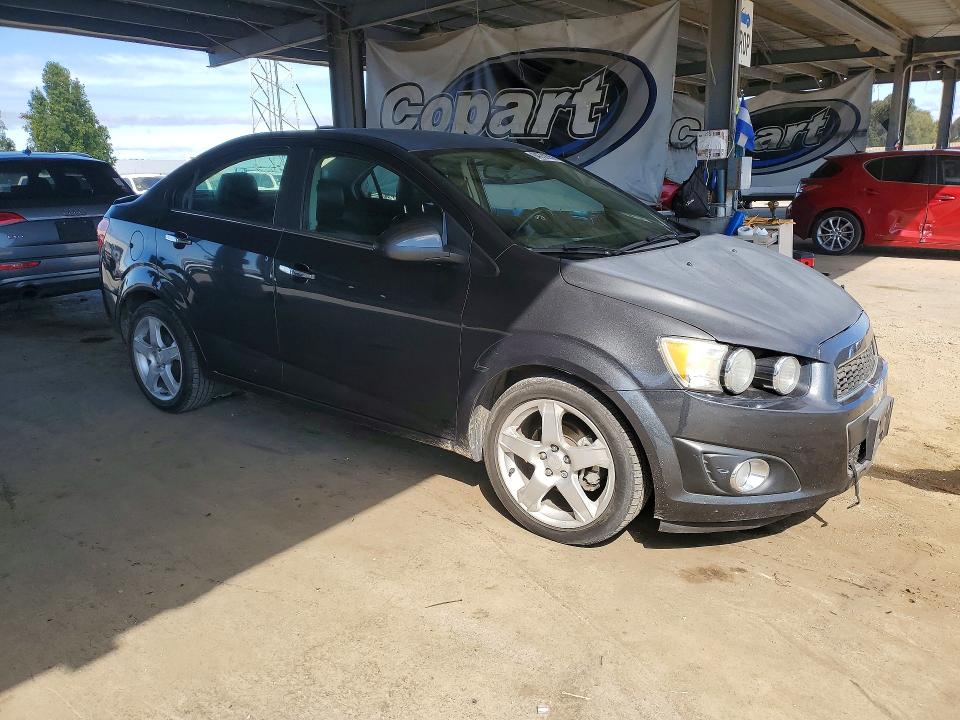 Photo 4 from auction – 2016 CHEVROLET SONIC with VIN 1G1JE5SBXG4147620