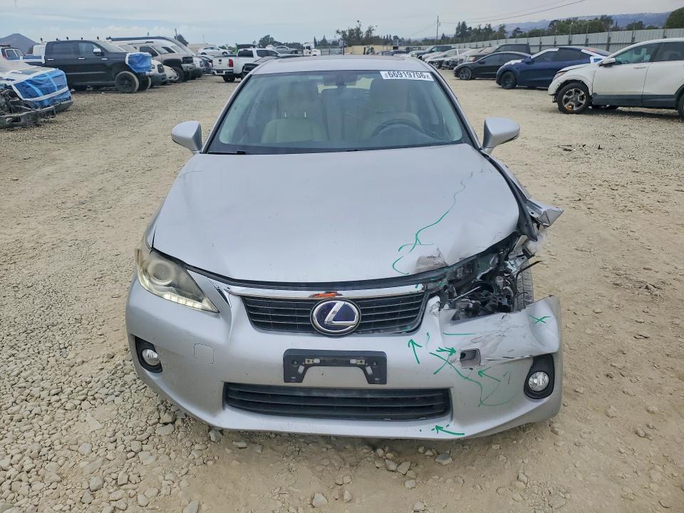 Photo 5 from auction – 2012 LEXUS CT with VIN JTHKD5BH2C2050581