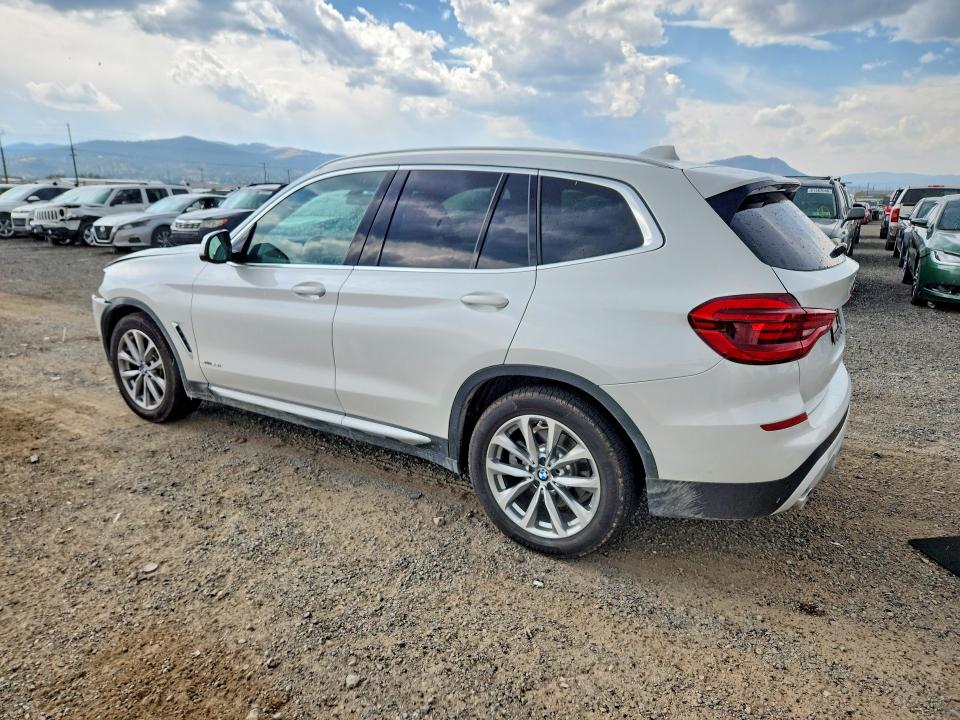 Photo 2 from auction – 2018 BMW X3 with VIN 5UXTR9C53JLD62551