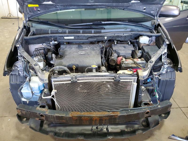 Photo 12 from auction – 2013 TOYOTA SIENNA with VIN 5TDKK3DC4DS404592