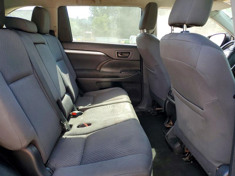 Photo 11 from auction – 2018 TOYOTA HIGHLANDER with VIN 5TDBZRFH0JS911458