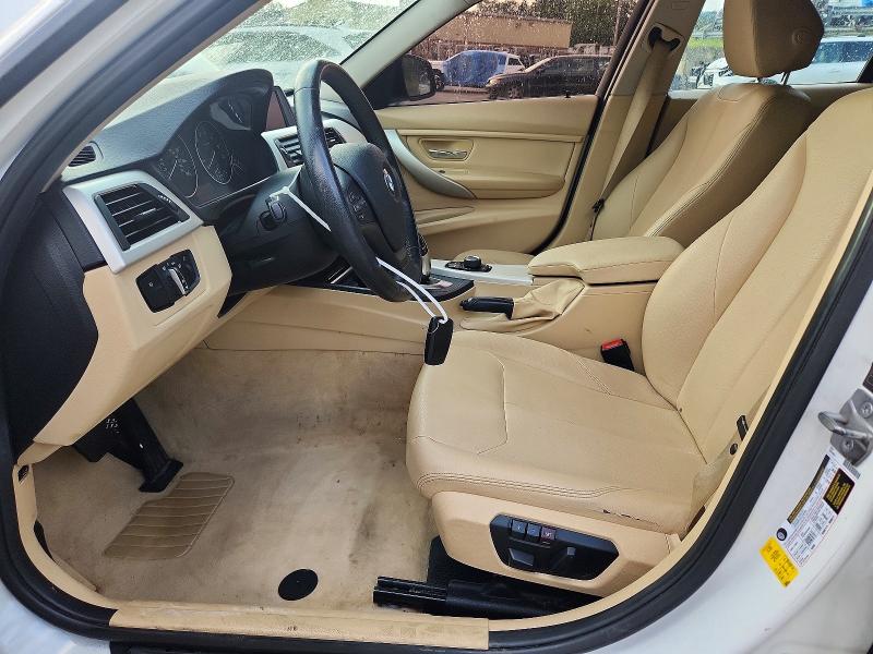 Photo 7 from auction – 2015 BMW 320 with VIN WBA3B1G53FNT63643
