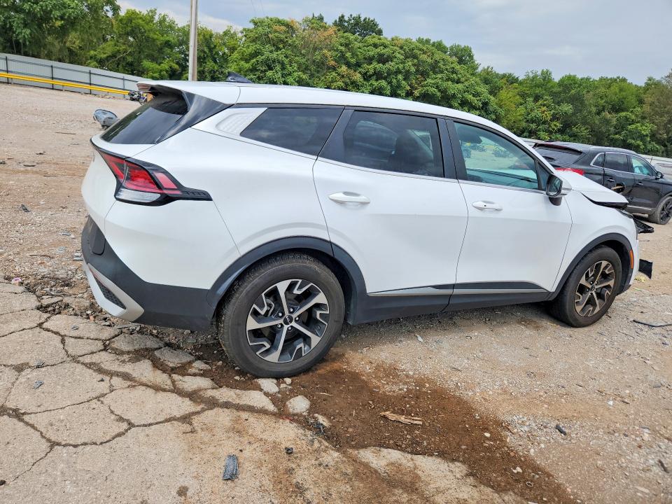 Снимка 3 от търг – 2023 KIA SPORTAGE с VIN 5XYK33AF0PG110572