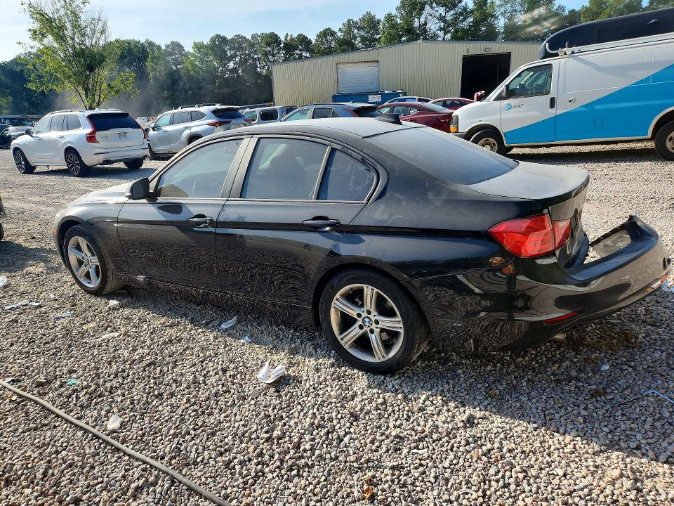 Photo 2 from auction – 2014 BMW 320 with VIN WBA3B1C51EP679292