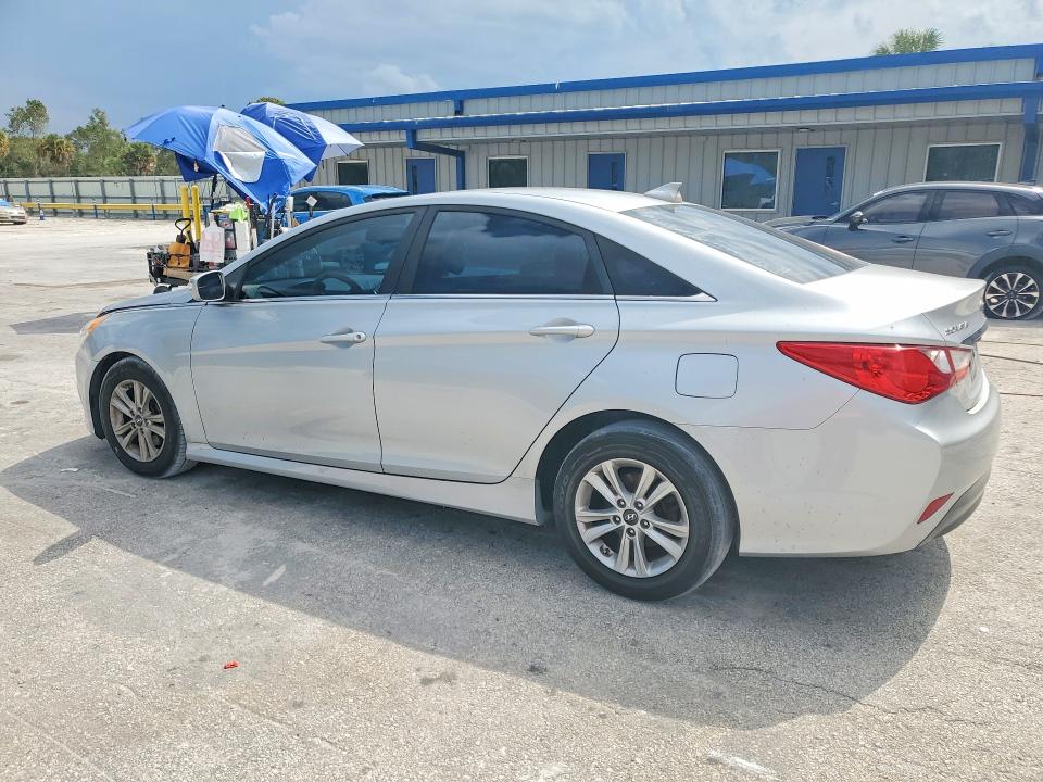 Photo 2 from auction – 2014 HYUNDAI SONATA with VIN 5NPEB4AC5EH943205