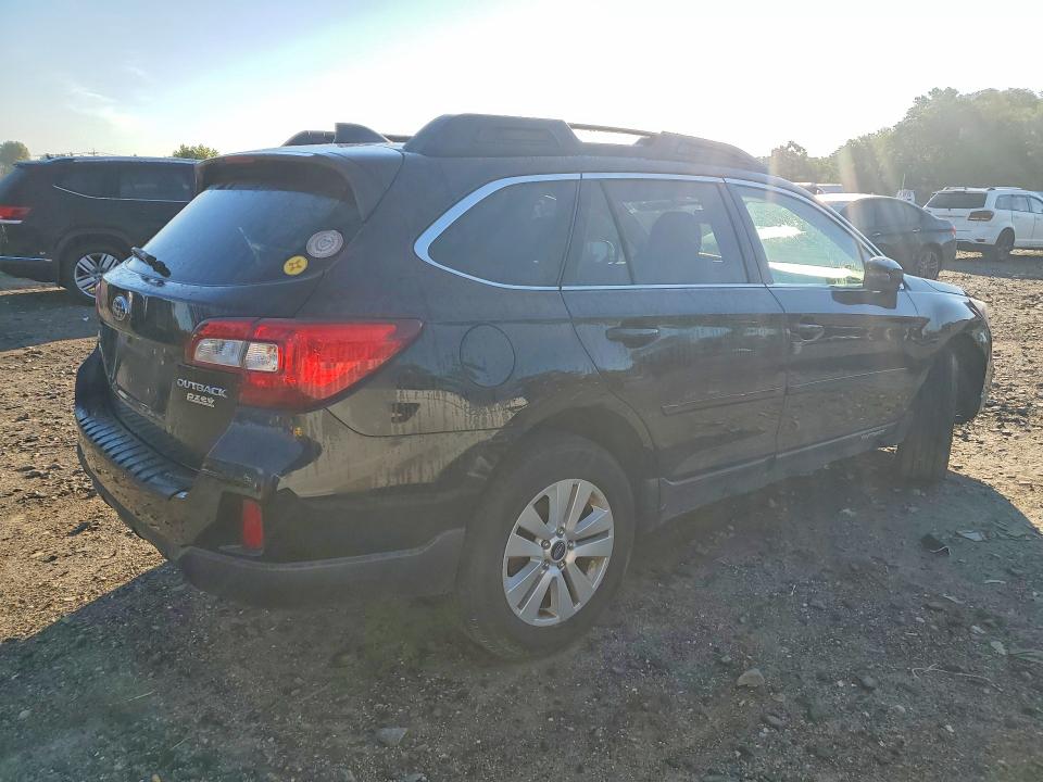 Photo 3 from auction – 2017 SUBARU OUTBACK with VIN 4S4BSAFC2H3325586