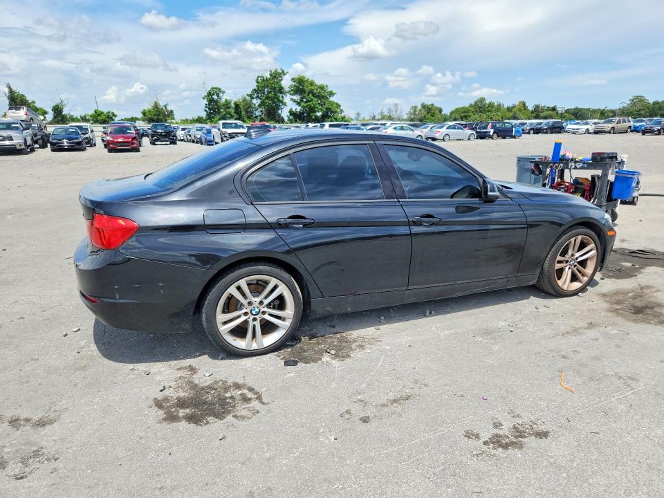 Photo 3 from auction – 2013 BMW 328 with VIN WBA3B3C50DF541601