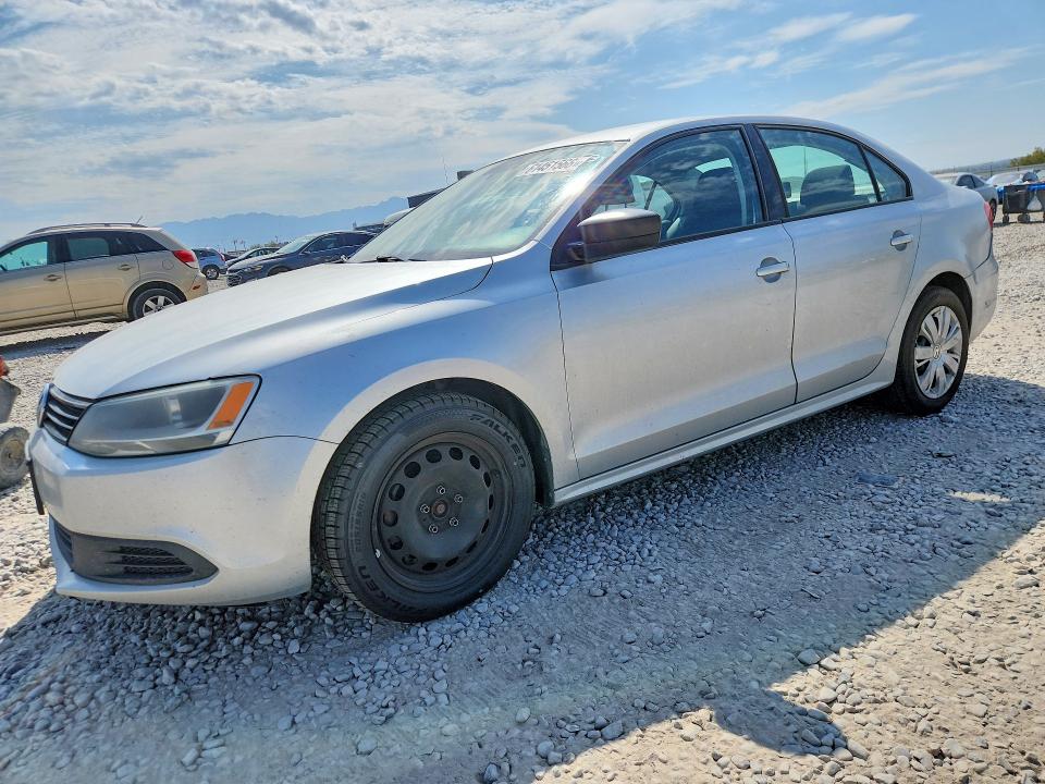 VOLKSWAGEN JETTA 2014 with VIN 3VW2K7AJ2EM237691 - Photo from auction