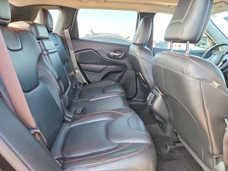 Photo 10 from auction – 2015 JEEP CHEROKEE with VIN 1C4PJMBS4FW717492