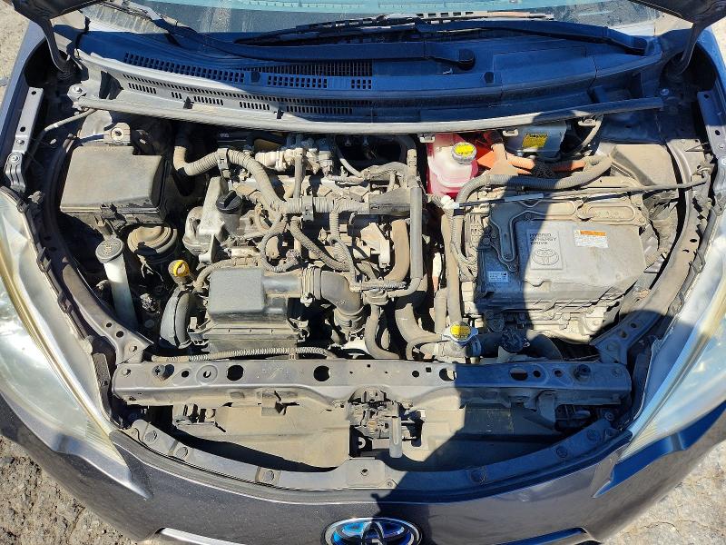 Photo 11 from auction – 2014 TOYOTA PRIUS C with VIN JTDKDTB3XE1560146