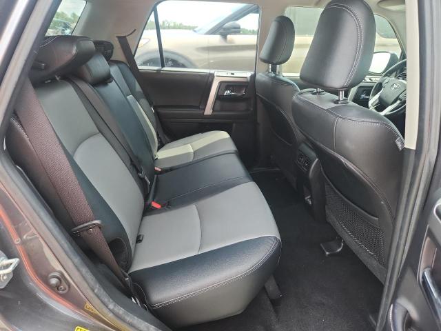 Photo 11 from auction – 2023 TOYOTA 4RUNNER with VIN JTENU5JR8P6091140