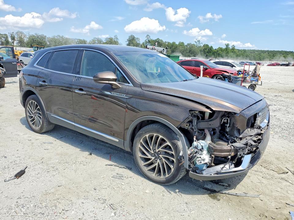 Photo 4 from auction – 2020 LINCOLN NAUTILUS with VIN 2LMPJ6K95LBL12649