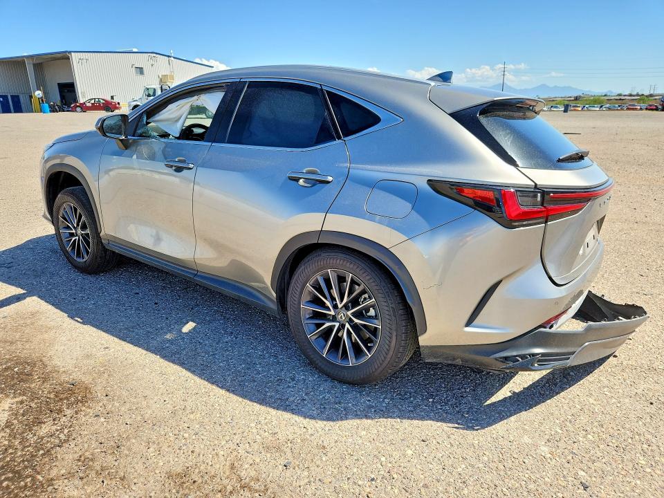 Photo 2 from auction – 2022 LEXUS NX with VIN 2T2GKCEZ8NC003156