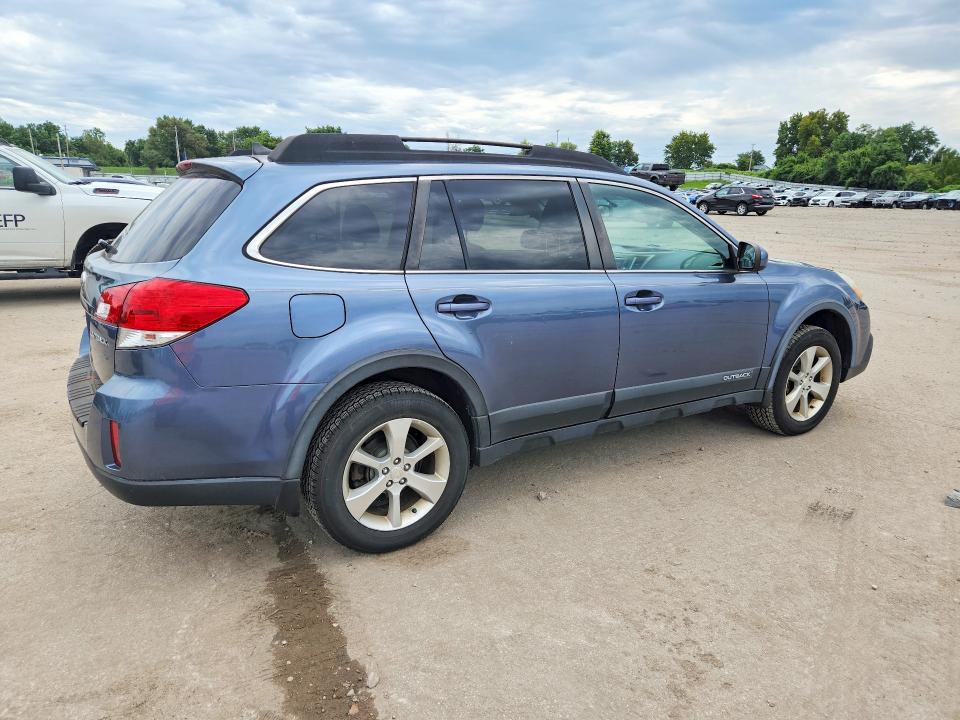 Photo 3 from auction – 2014 SUBARU OUTBACK with VIN 4S4BRCLC4E3216182