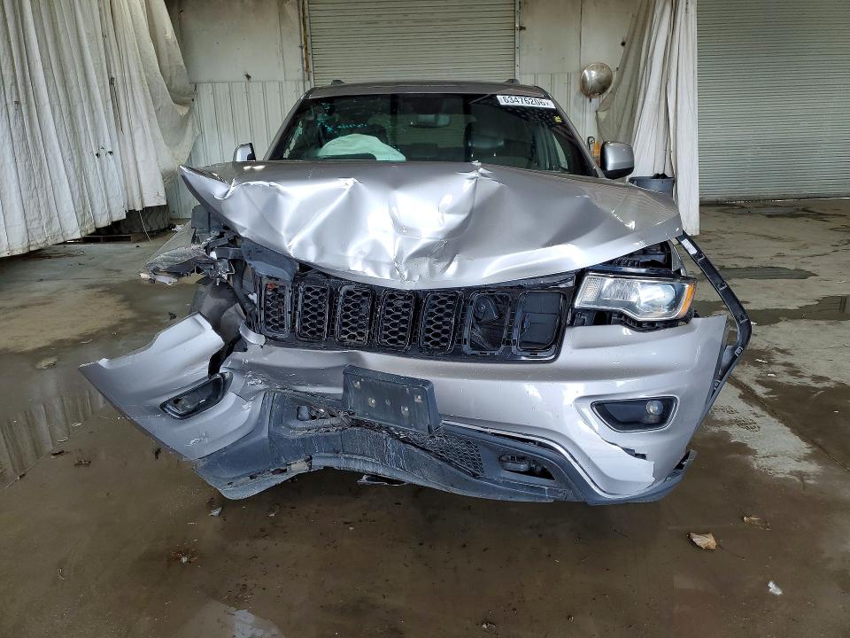 Снимка 5 от търг – 2020 JEEP GRAND CHEROKEE с VIN 1C4RJFAG4LC256597
