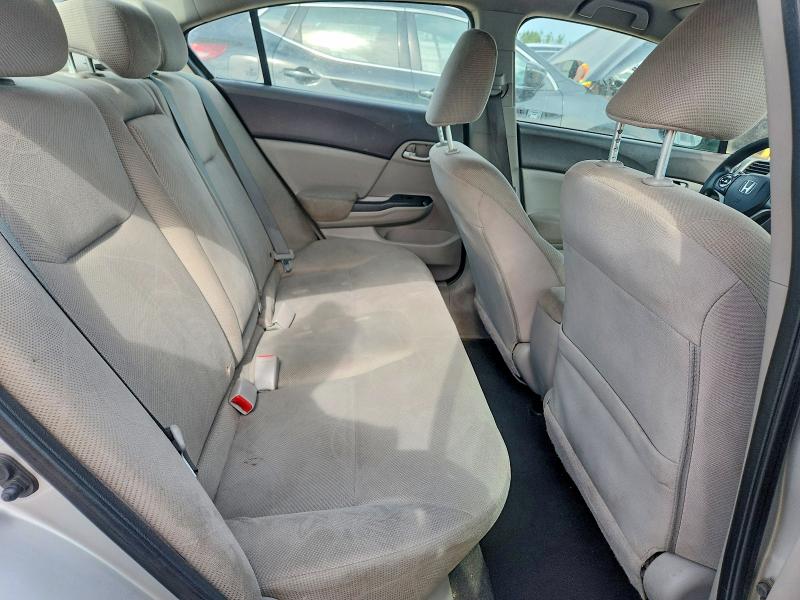 Photo 10 from auction – 2012 HONDA CIVIC with VIN 2HGFB2F43CH112531