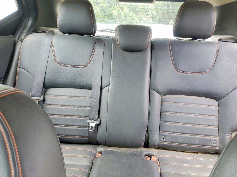 Photo 10 from auction – 2019 NISSAN KICKS with VIN 3N1CP5CUXKL557446
