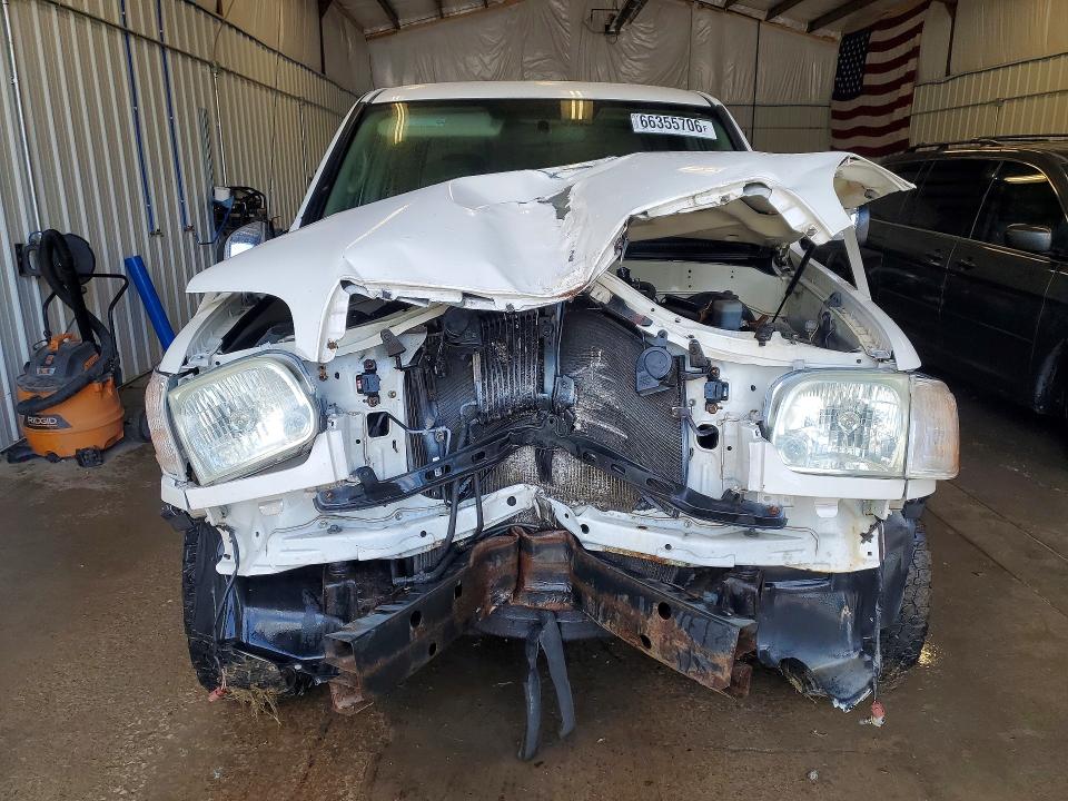 Photo 5 from auction – 2006 TOYOTA TUNDRA with VIN 5TBDT44176S554489