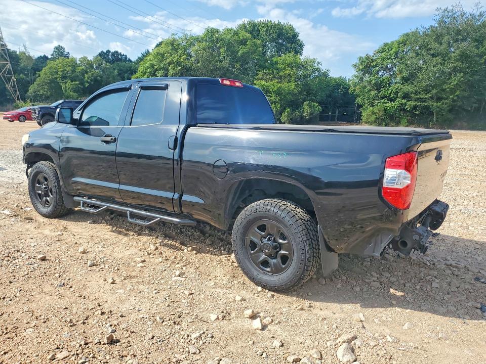 Photo 2 from auction – 2016 TOYOTA TUNDRA with VIN 5TFRM5F16GX106575