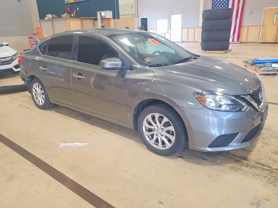 Снимка 4 от търг – 2017 NISSAN SENTRA с VIN 3N1AB7APXHY292490