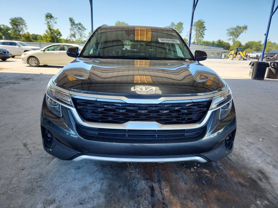 Photo 5 from auction – 2022 KIA SELTOS with VIN KNDEU2AA0N7300231