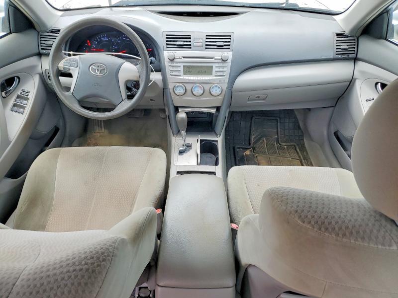 Photo 8 from auction – 2011 TOYOTA CAMRY with VIN 4T1BF3EK6BU710207