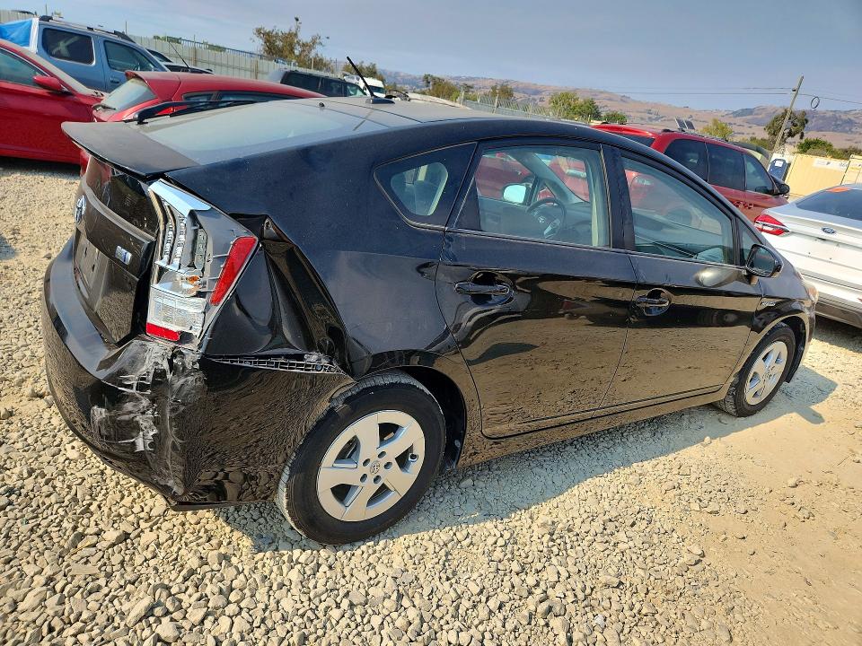 Photo 3 from auction – 2011 TOYOTA PRIUS with VIN JTDKN3DU0B0278389