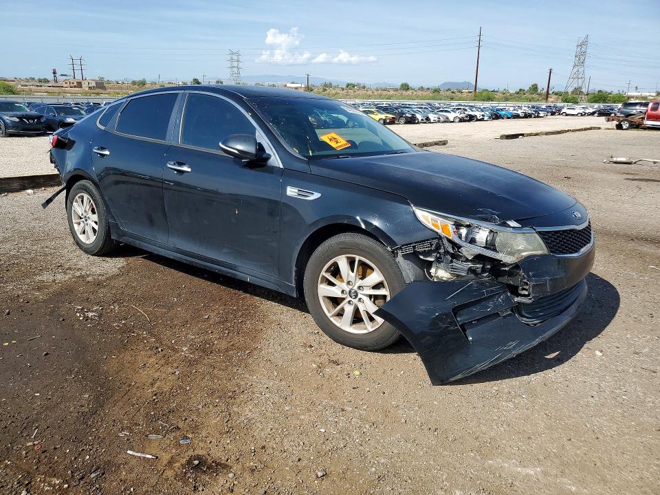 Zdjęcie 4 z aukcji – 2016 KIA OPTIMA z VIN 5XXGT4L3XGG105172