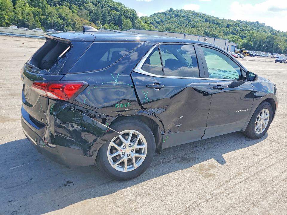 Photo 3 from auction – 2024 CHEVROLET EQUINOX with VIN 3GNAXKEG7RL370595