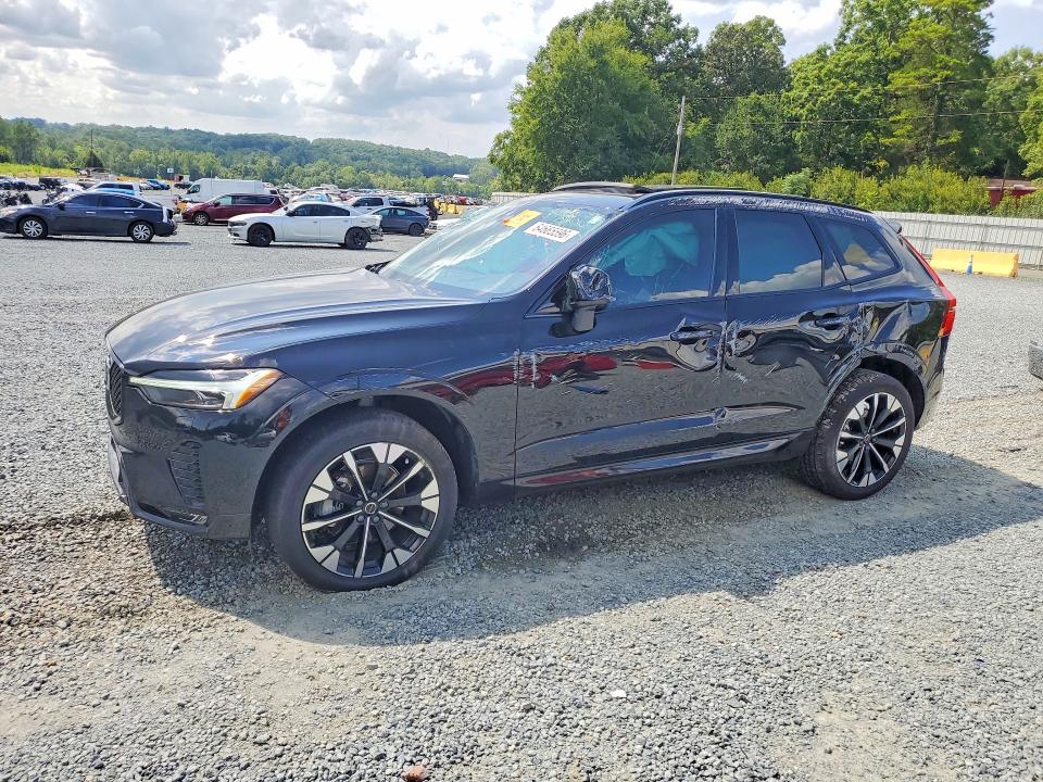 VOLVO XC60 2026 with VIN YV4M12RC1T1287819 - Photo from auction
