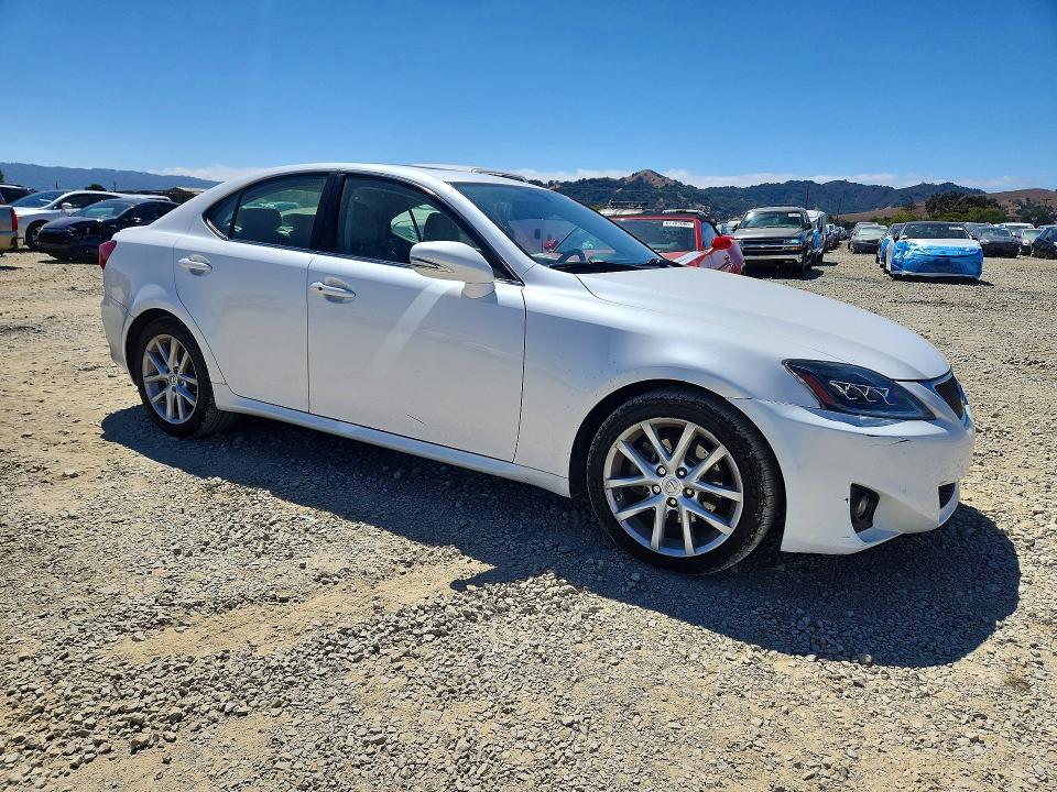 Photo 4 from auction – 2012 LEXUS IS 250 with VIN JTHBF5C20C5183150