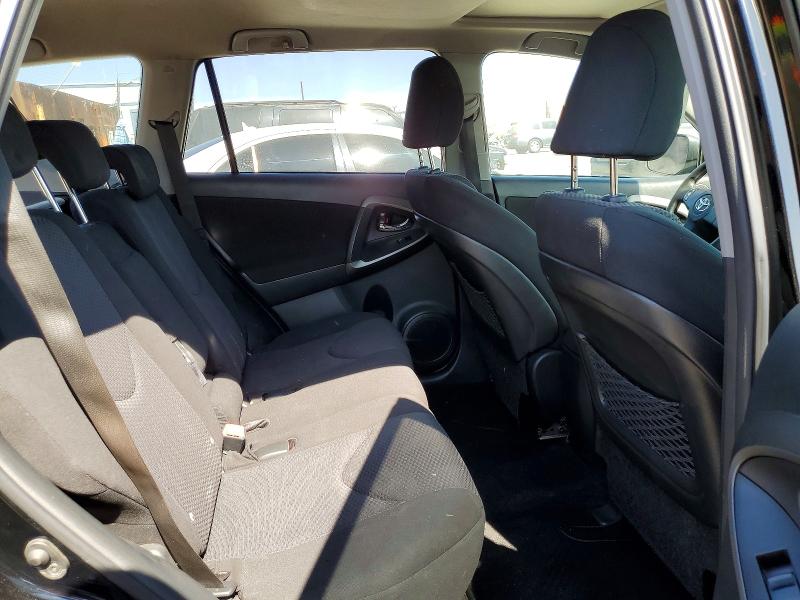 Photo 11 from auction – 2011 TOYOTA RAV4 with VIN JTMRF4DV2B5040234