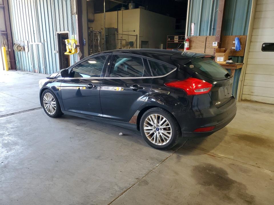 Photo 2 from auction – 2016 FORD FOCUS with VIN 1FADP3N2XGL335869