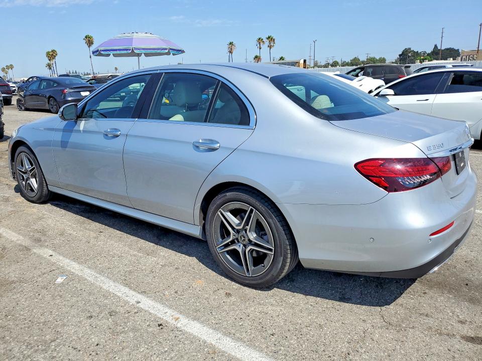 Photo 2 from auction – 2023 MERCEDES-BENZ E with VIN W1KZF8DB9PB106421