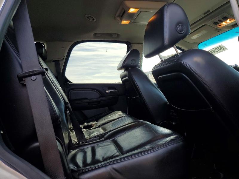 Photo 10 from auction – 2008 CADILLAC ESCALADE with VIN 1GYFK63818R197027