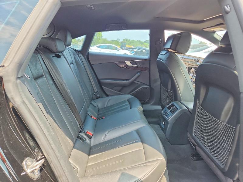 Photo 10 from auction – 2019 AUDI A5 with VIN WAUANCF56KA054262