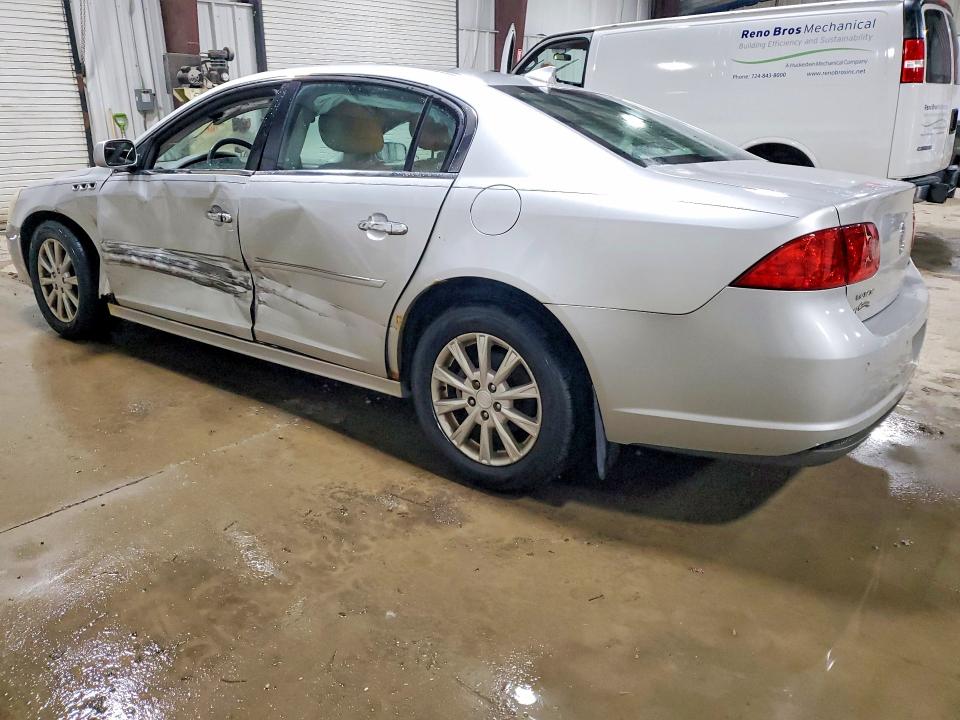 Photo 2 from auction – 2010 BUICK LUCERNE with VIN 1G4HC5E12AU108148