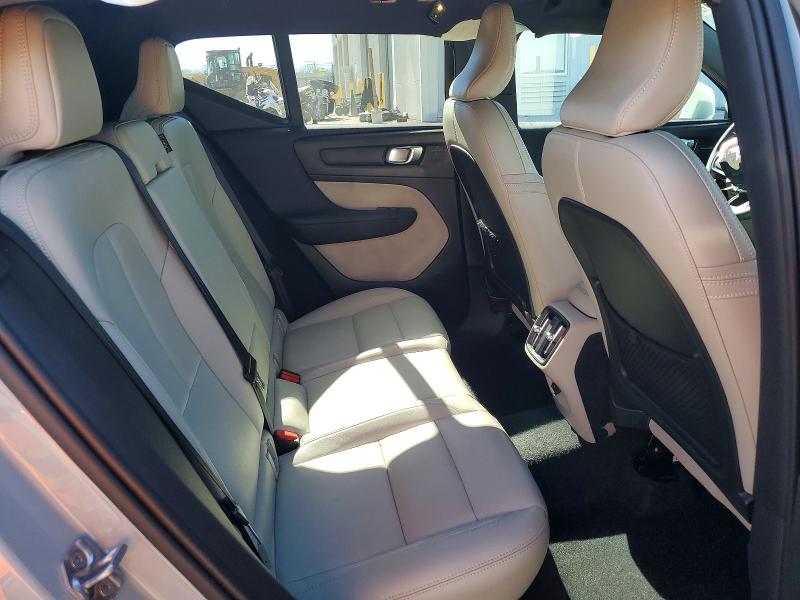Photo 10 from auction – 2019 VOLVO XC40 with VIN YV4AC2HK6K2078154