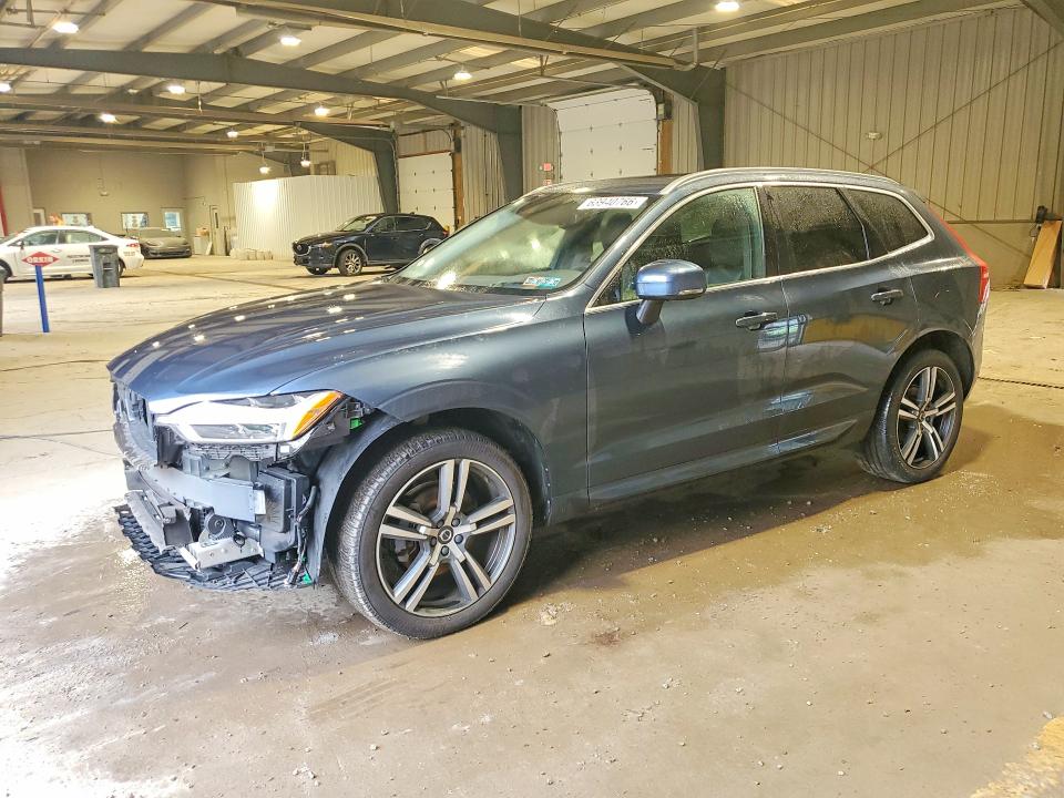 VOLVO XC60 2021 with VIN YV4102RK5M1747885 - Photo from auction