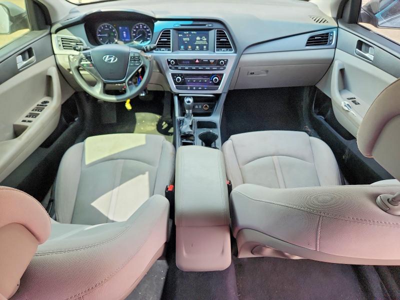 Photo 8 from auction – 2016 HYUNDAI SONATA with VIN 5NPE24AF5GH420683